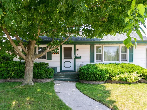 1817 Mars AVENUE, Racine, WI 53404
