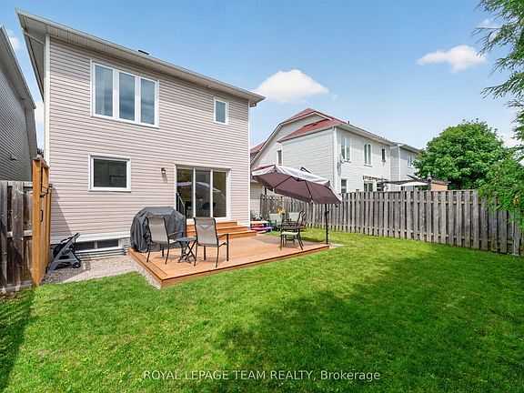 3rd image of 191 Windhurst Dr