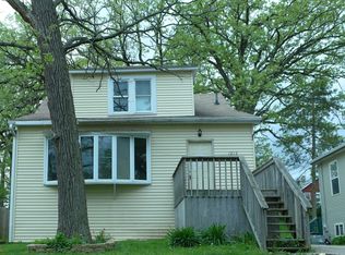 1212 Meadowbrook Dr, Round Lake Beach, IL 60073