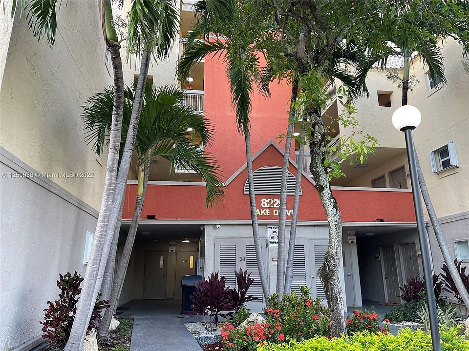 1st image of 8225 Lake Dr APT 208