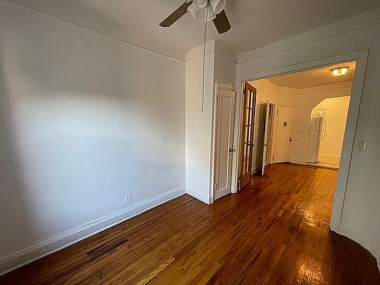 3rd image of 929 Columbus Ave APT 4B