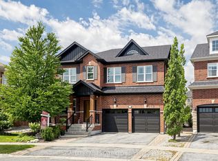 111 Pondmede Cres, Whitchurch Stouffville, ON L4A 0E3