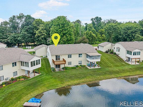 3rd image of 11386 Ripple Dr