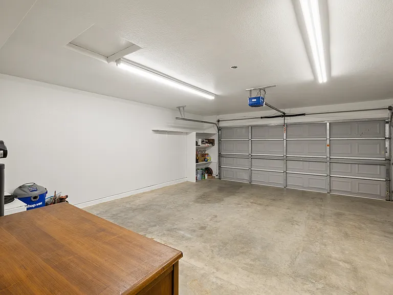 1303 Fountain Loop — Photo 28