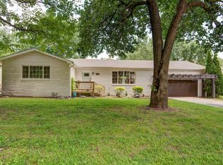 1542 S Plaza Ave, Springfield, MO 65804