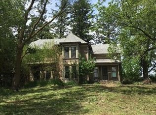 794 Paw Rd, Paw Paw, IL 61353