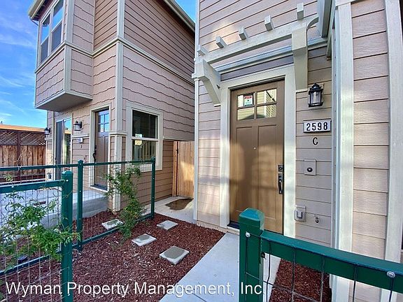 5th image of 2598 1st St