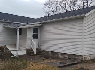 2220 Rockwell Ave, Scranton, PA 18508