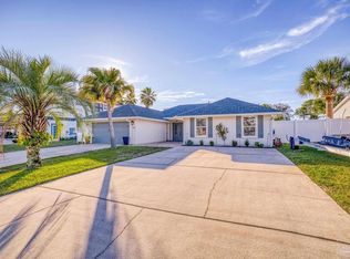 1129 Sunset Ln, Gulf Breeze, FL 32563