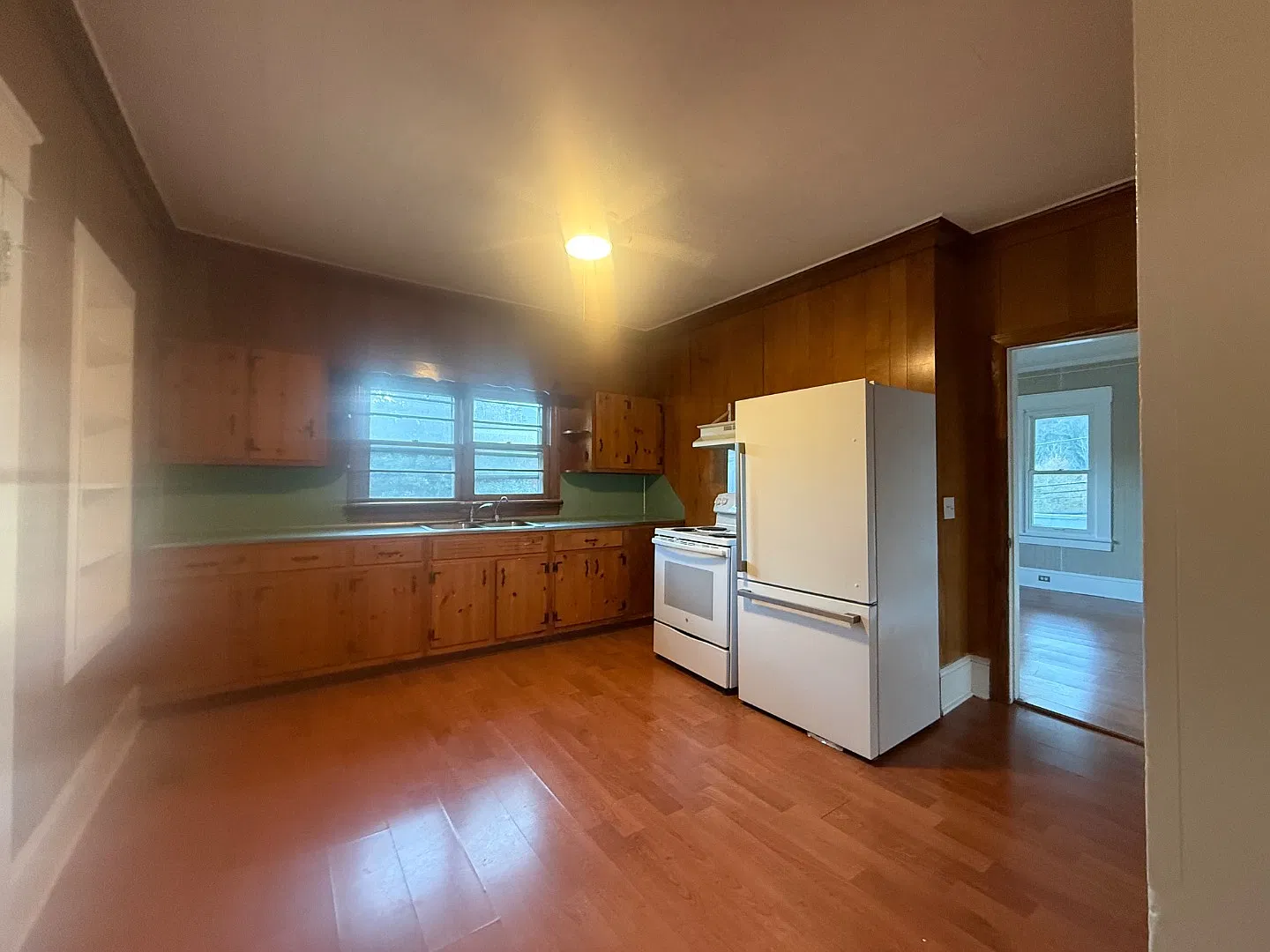 779 W Jackson St — Photo 4