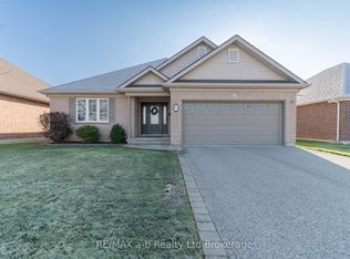 90 Weston Dr, Tillsonburg, ON N4G 5W9