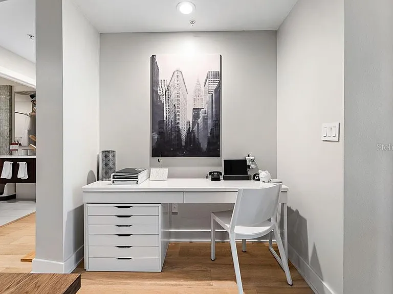 1120 E Kennedy Blvd #612 — Photo 15