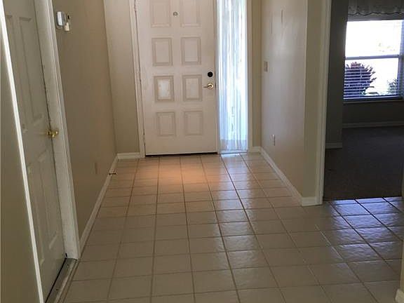 3rd image of 6005 SE Walkers Cay Ct