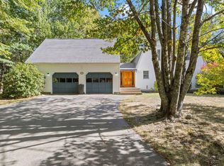 47 Solomon Dr, Gorham, ME 04038