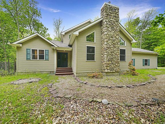 2nd image of 116 Fernwood Dr