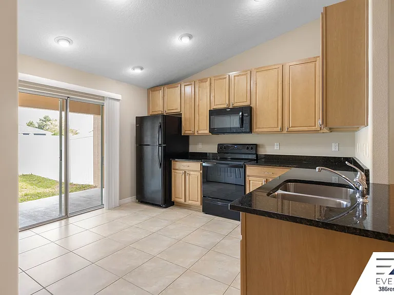 25 Louisville Dr #A — Photo 13