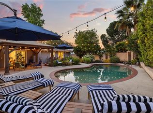 8420 Cozycroft Ave, Winnetka, CA 91306