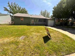 1812 NW Lindy Ave, Lawton, OK 73507