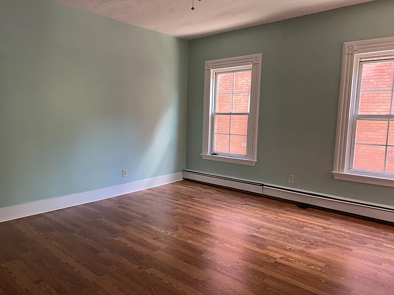 635 Elm St #2 — Photo 7