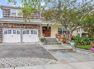 195 Scott Dr, Atlantic Beach, NY 11509