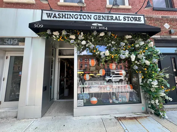 509 Washington Street image 1 of 36