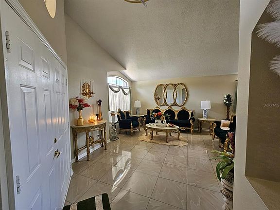 3rd image of 15601 AUTUMN GLEN AVENUE