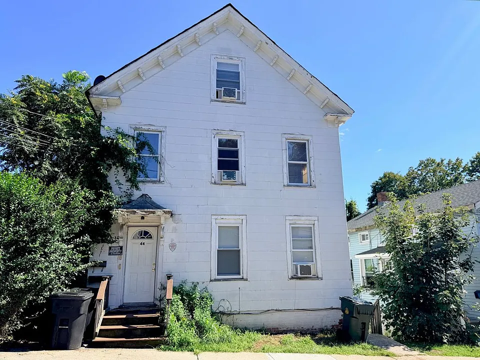 44 Prest St #3