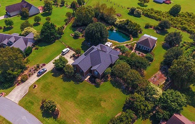 1st image of 308 Woodcroft Dr