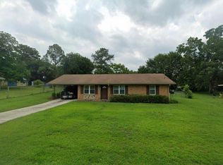 102 Ora Cir, Warner Robins, GA 31088