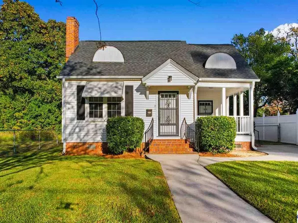 432 N Smith St, Mullins, SC 29574