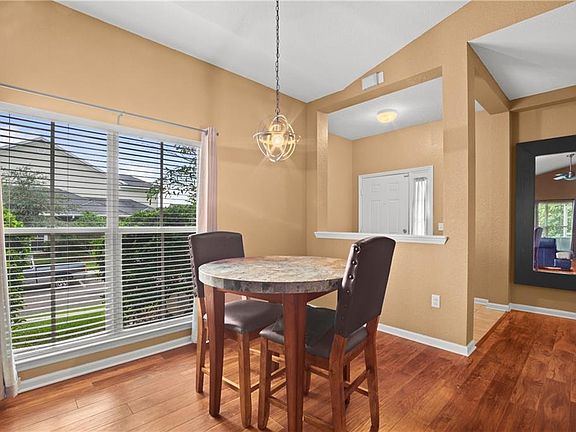 4th image of 5901 Leopardstown Dr