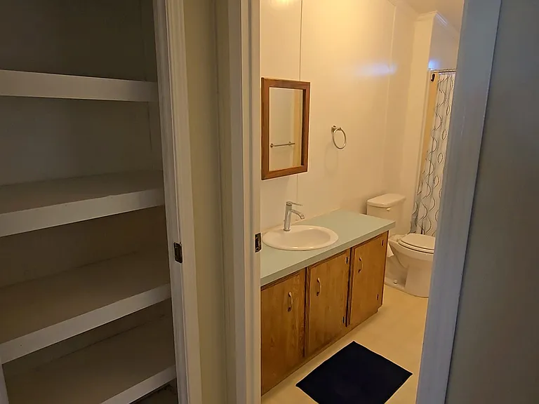 203 Iowa St — Photo 22
