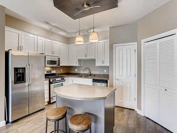 5th image of 500 E Grant St APT 409