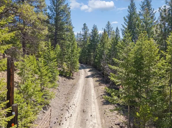 374 Frontier Trl, Kalispell, MT 59901