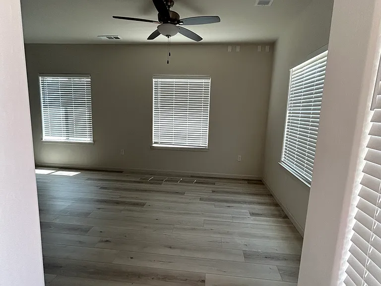 4405 S Silvervale St #102 — Photo 3