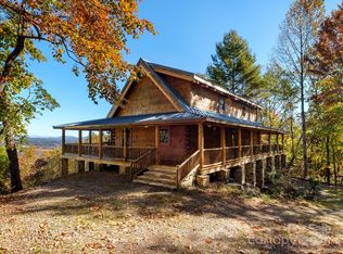 212 Jayhawk Ln, Brevard, NC 28712