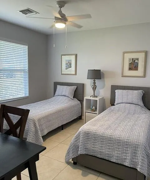 821 SW 13th Ct — Photo 26