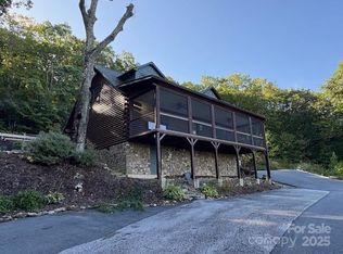 1077 Melrose Mountain Rd, Tryon, NC 28782