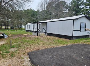 45 Emmanuel Ln, Longview, TX 75602