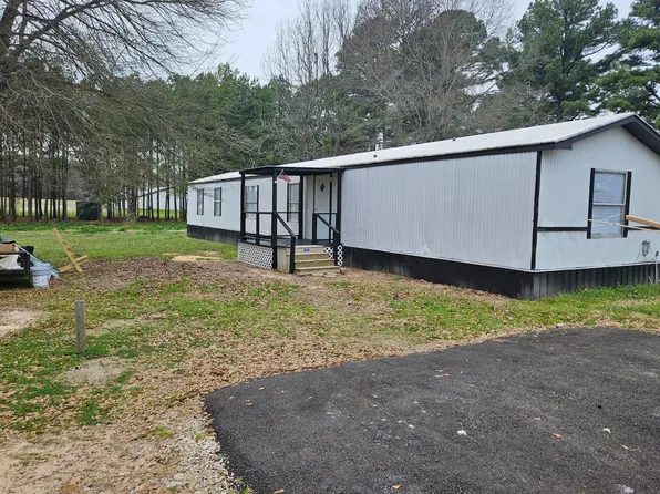 45 Emmanuel Ln, Longview, TX 75602