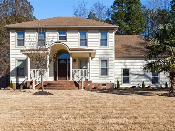 501 Wittington Dr, Chesapeake, VA 23322