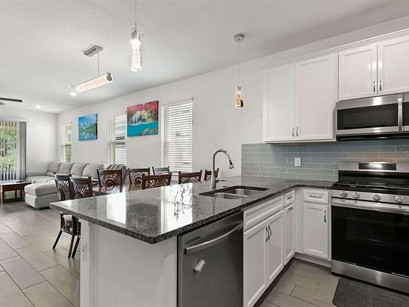 4th image of 308 Shore Crab Way
