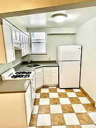 Rented by Amorelli Realty