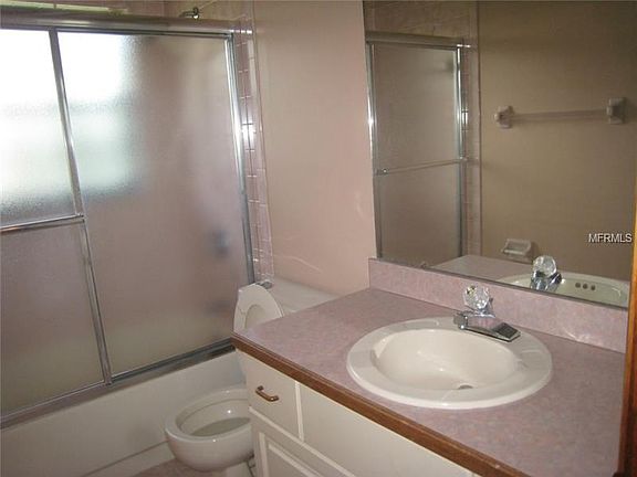 4th image of 13644 Country Club Dr
