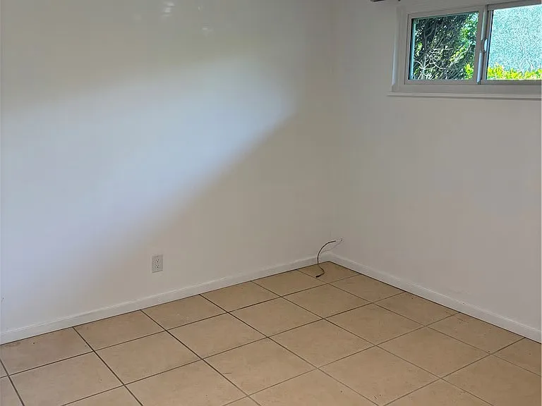 920 E Chuckwalla Rd — Photo 10