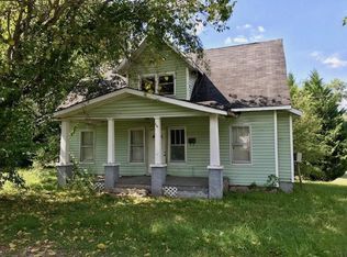 115 Gilley Ave E, Big Stone Gap, VA 24219