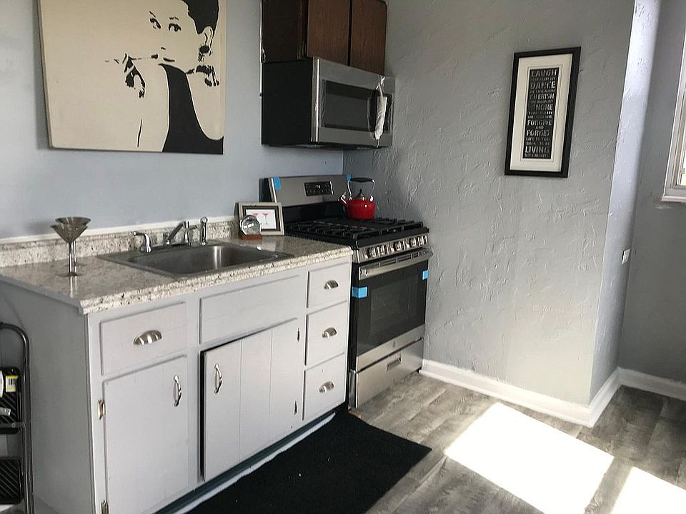 Old kitchen. 