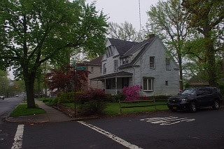 1st image of 152 Guyon Ave