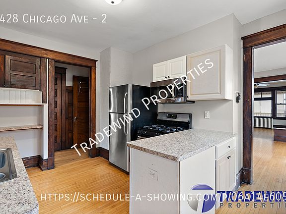 2nd image of 2428 Chicago Ave #2