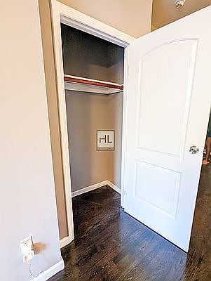 4th image of 448 Hancock St APT 1